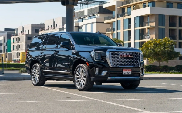 GMC Денали 2024 Черный GMC Денали 2024 Черный